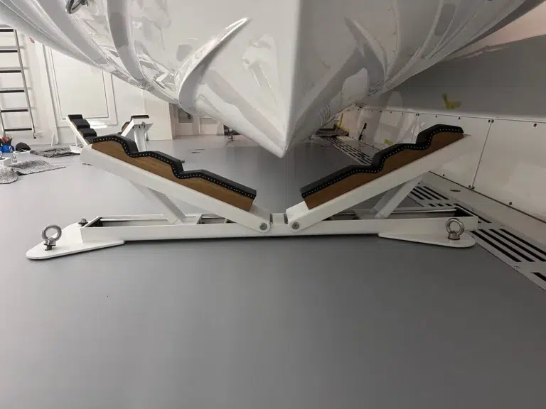 Foldable tendercradle